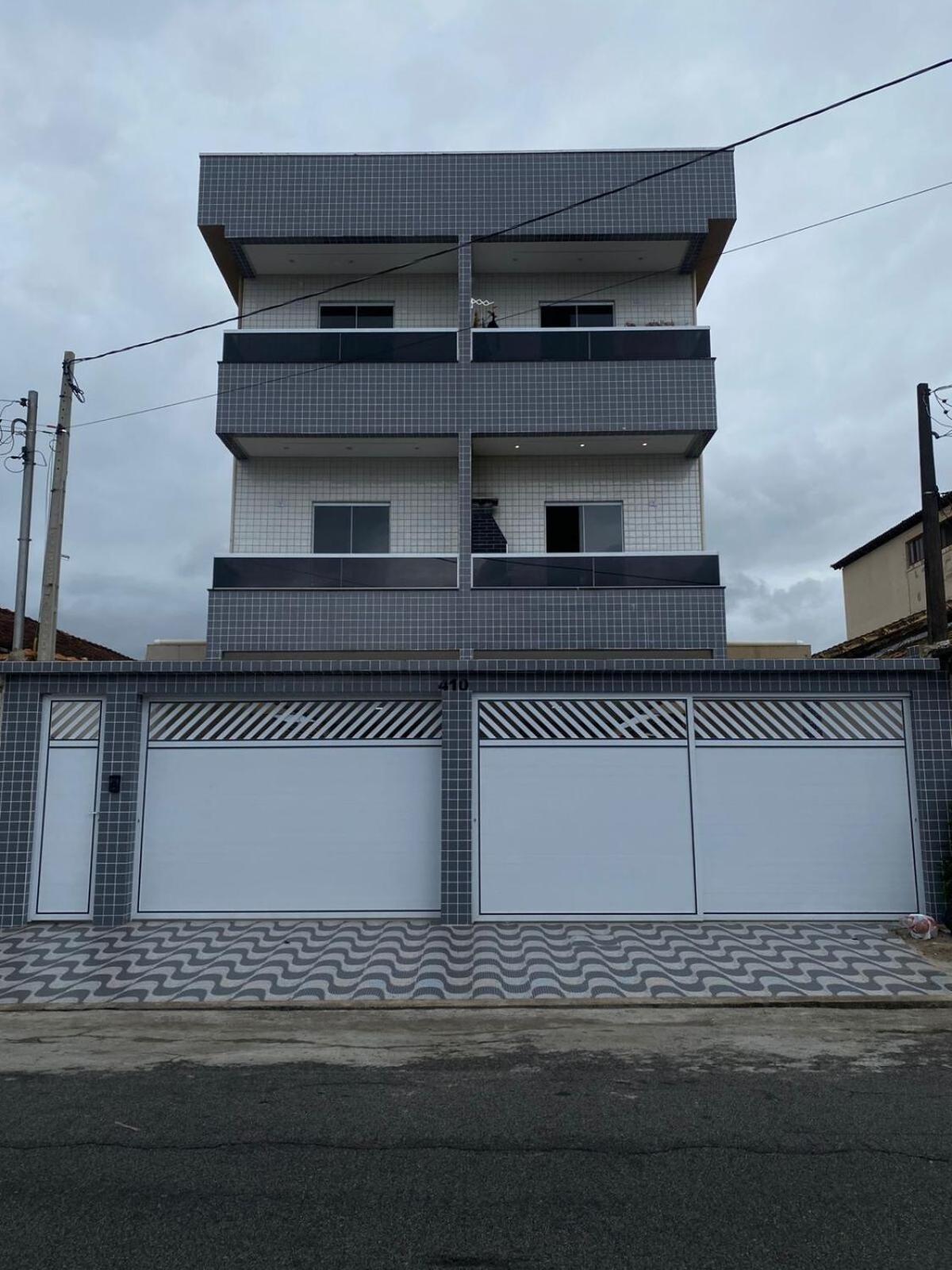 Casa Em 400m Da *